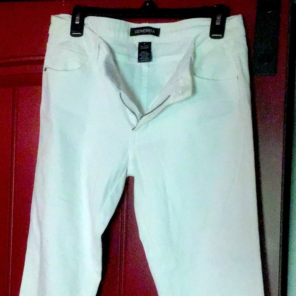 Adorable Generra jeans